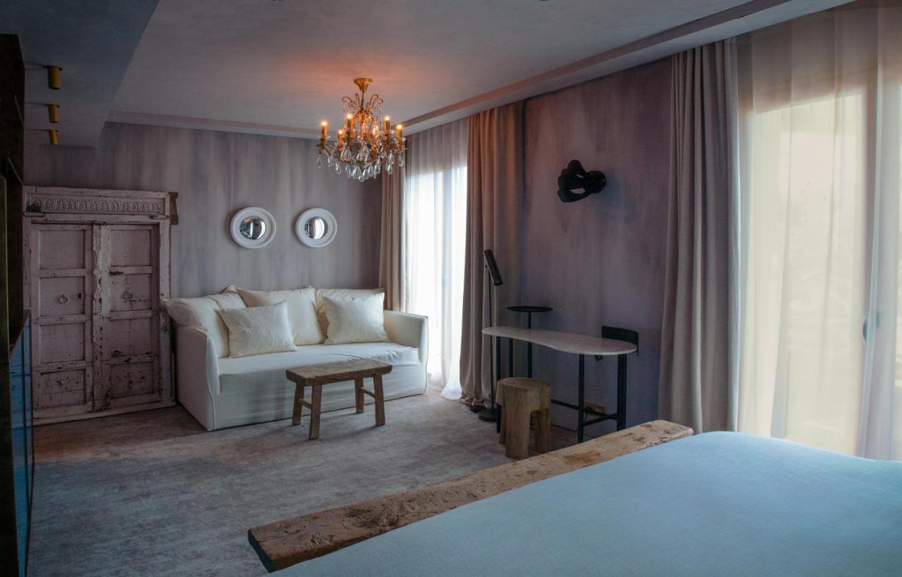 Unique Boutique Hotel Antibes Juan-Les-Pins Экстерьер фото