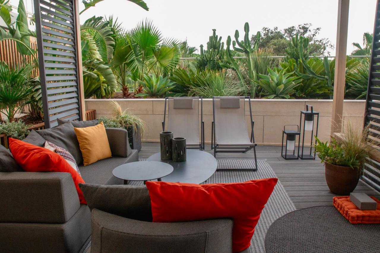 Unique Boutique Hotel Antibes Juan-Les-Pins Экстерьер фото