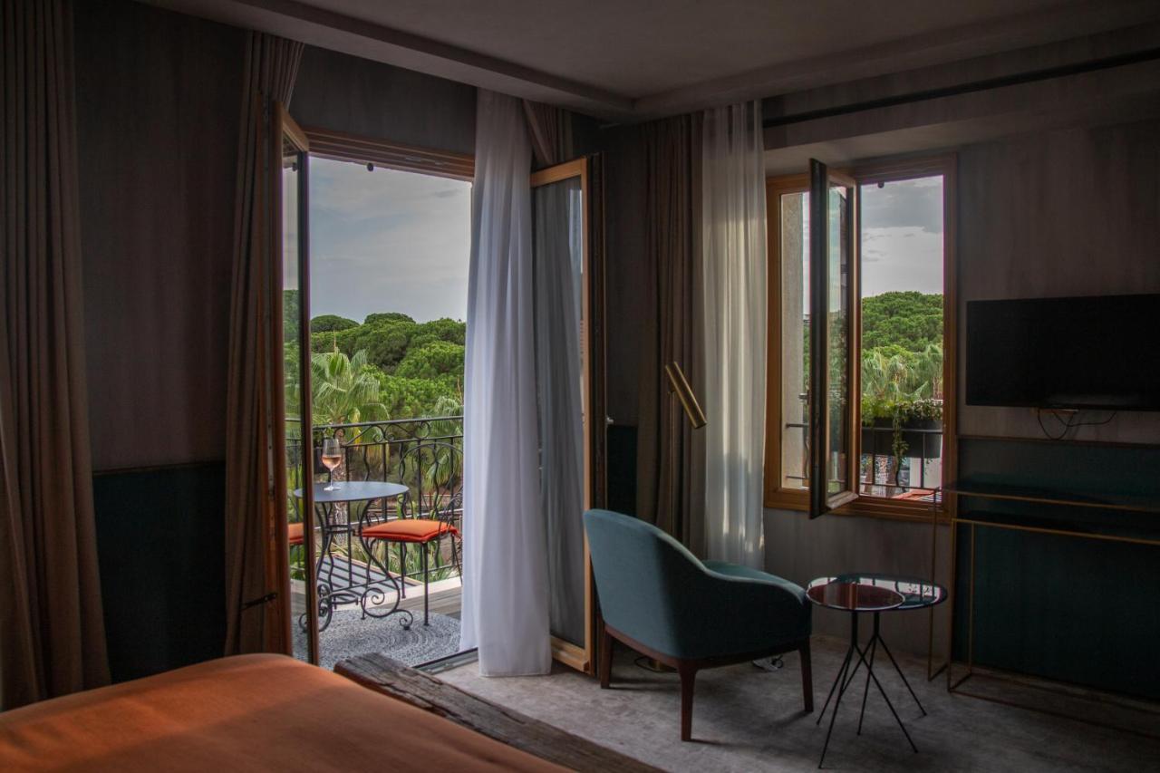 Unique Boutique Hotel Antibes Juan-Les-Pins Экстерьер фото